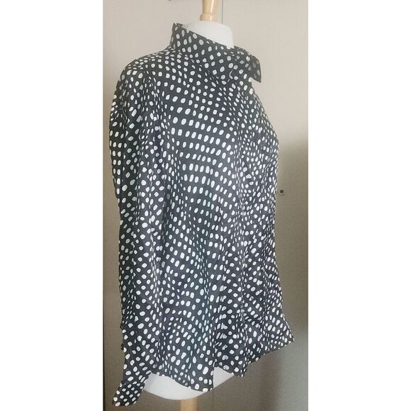 Kathie Lee Woman black and white polka dot button up blouse, NWT - Picture 4 of 7